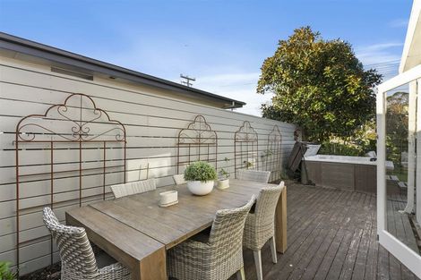 Photo of property in 52a Hatton Road, Orewa, 0931