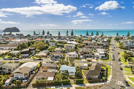 Photo of property in 367 Maunganui Road, Mount Maunganui, 3116