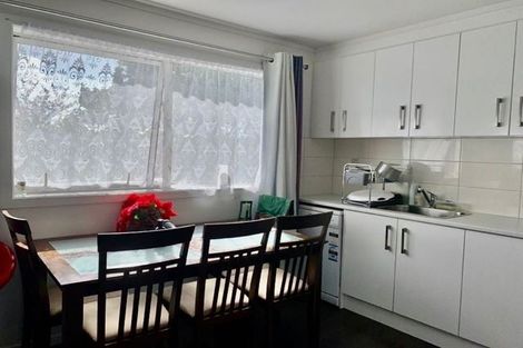 Photo of property in 15 Ware Place, Pakuranga Heights, Auckland, 2010