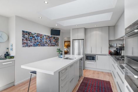 Photo of property in 83 Hawthornden Road, Avonhead, Christchurch, 8042