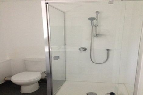 Photo of property in 9 Stottholm Road, Titirangi, Auckland, 0604