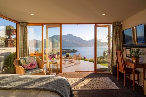 Photo of property in 27 Edinburgh Drive, Queenstown, 9300