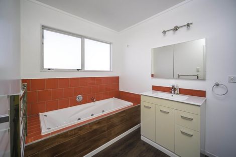 Photo of property in 47 Fergusson Street, Stoke, Nelson, 7011