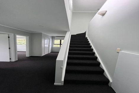 Photo of property in 19 Claude Road, Hillpark, Auckland, 2102
