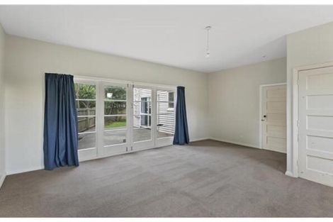 Photo of property in 5 Tara Street, Riccarton, Christchurch, 8041