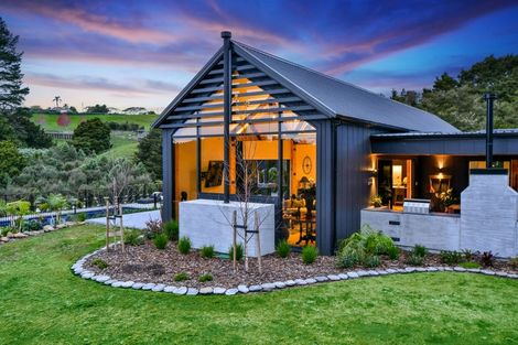 Photo of property in 98 Old Coach Way, Ramarama, Drury, 2579