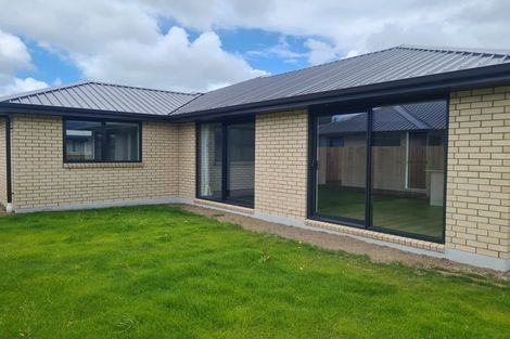 Photo of property in 20 Scully Place, Strathern, 9812