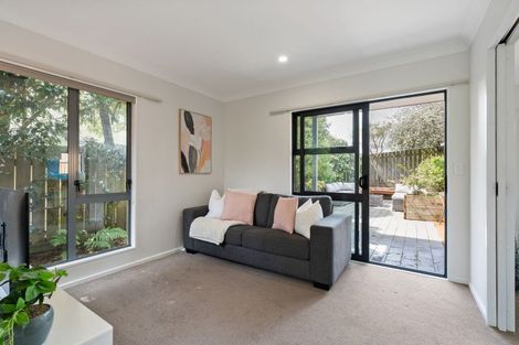 Photo of property in 60 Abilene Crescent, Churton Park, Wellington, 6037