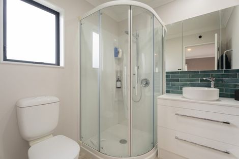 Photo of property in 49 Erlestoke Crescent, Churton Park, Wellington, 6037