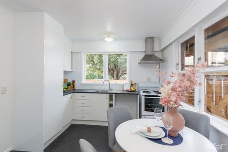 Photo of property in 564f1- Fergusson Drive, Trentham, Upper Hutt, 5018