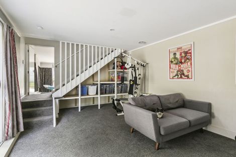 Photo of property in 30 Lupin Terrace, Tawa, Wellington, 5028