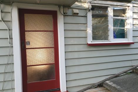 Photo of property in 44 Standen Street, Karori, Wellington, 6012