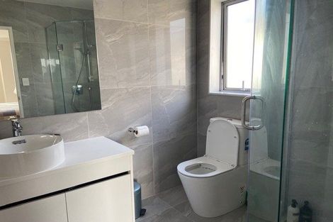 Photo of property in 16 Hikuawa Road, Flat Bush, Auckland, 2019