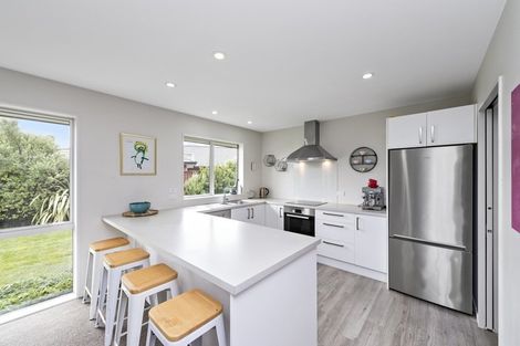 Photo of property in 55 Huntingdon Drive, Rangiora, 7400