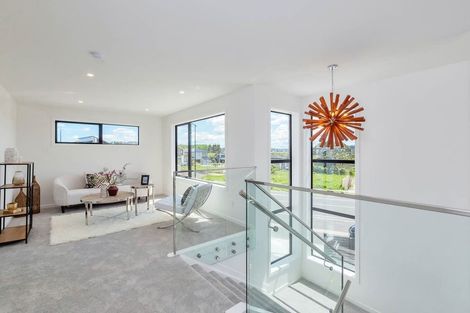 Photo of property in 30 Kearns Drive, Hobsonville, Auckland, 0616