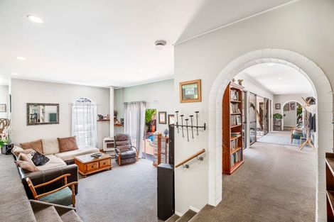 Photo of property in 48 Te Atatu Road, Te Atatu South, Auckland, 0610