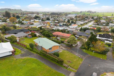 Photo of property in 2 Fairview Street, Tirau, 3410