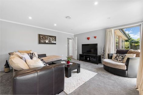 Photo of property in 37 Campion Place, Rolleston, 7614