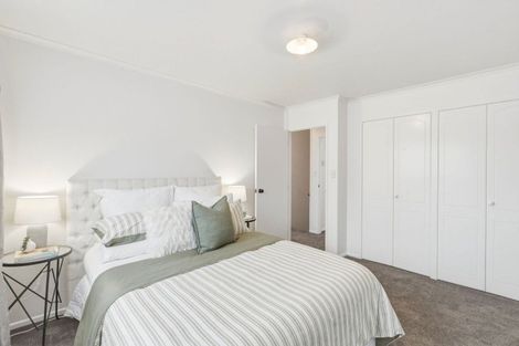 Photo of property in 33 Kent Road, Saint Johns Hill, Whanganui, 4501