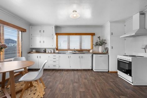 Photo of property in 256 Kennedy Road, Onekawa, Napier, 4110