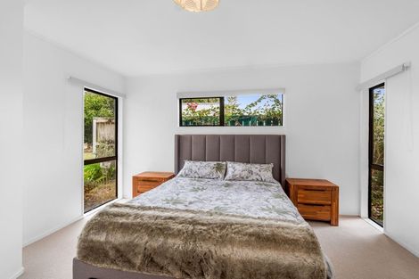 Photo of property in 26 Settlers Grove, Orewa, 0931