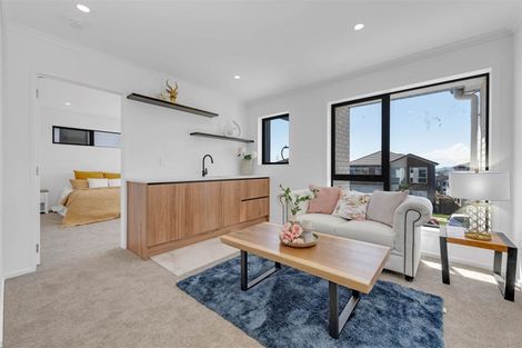 Photo of property in 31 Bushfield Drive, Flat Bush, Auckland, 2019