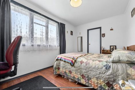Photo of property in 4- 6 Speedy Street, Stokes Valley, Lower Hutt, 5019