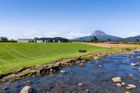 Photo of property in 90 Peters Road, Kaimiro, Inglewood, 4386