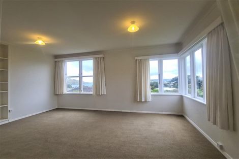 Photo of property in 15 Thornley Street, Titahi Bay, Porirua, 5022
