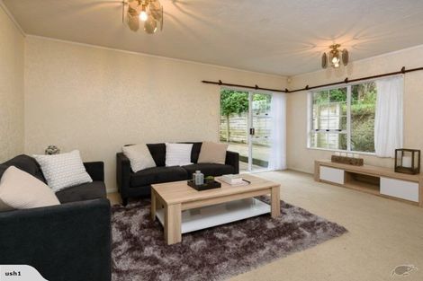 Photo of property in 53 Bassett Road, Johnsonville, Wellington, 6037