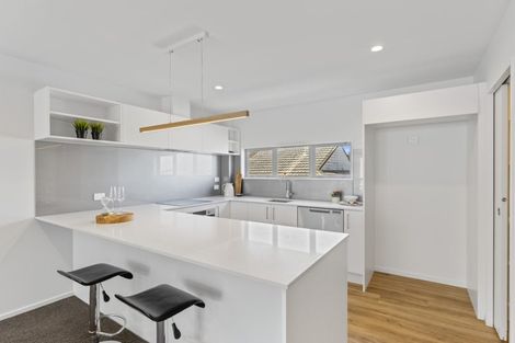 Photo of property in 4/12 Lonsdale Street, New Brighton, Christchurch, 8083