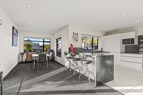 Photo of property in 2 Whaka Terrace, Huntsbury, Christchurch, 8022