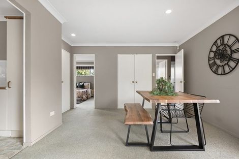 Photo of property in 14 Cashmere Place, Flagstaff, Hamilton, 3210
