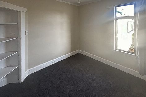 Photo of property in 37 Manuka Street, Castlecliff, Whanganui, 4501