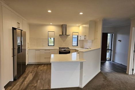 Photo of property in 13 Olive Grove, Havelock North, 4130
