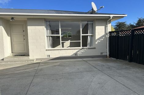 Photo of property in 18 Inwoods Road, Parklands, Christchurch, 8083