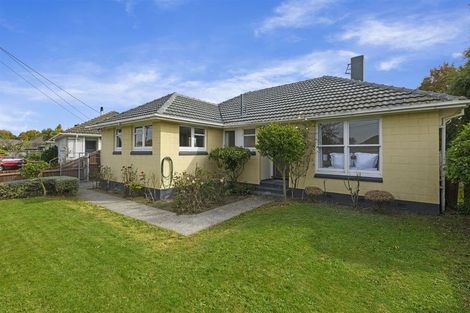 Photo of property in 53 Flay Crescent, Burnside, Christchurch, 8053