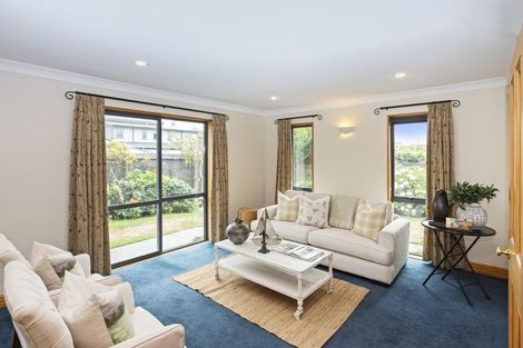 Photo of property in 57 Main Road, Redcliffs, Christchurch, 8081