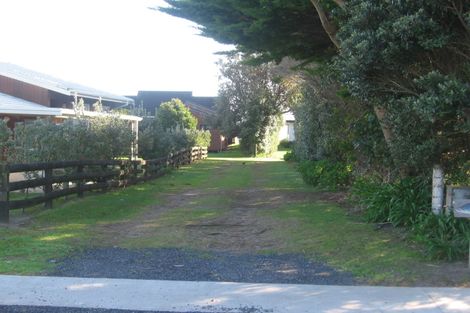 Photo of property in 210 Kenwood Drive, Matarangi, Whitianga, 3592