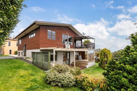 Photo of property in 52 Harvey Street, Waipahihi, Taupo, 3330
