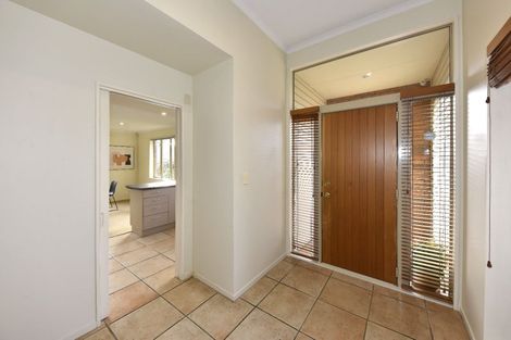 Photo of property in 8 Scarlet Lane, Redwood, Christchurch, 8051
