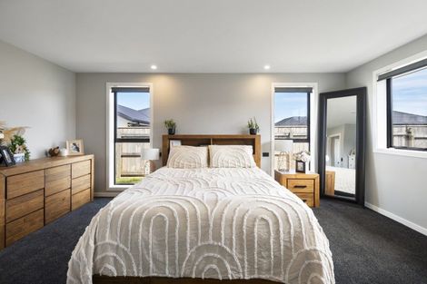 Photo of property in 12 Kanzan Grove, Maewa, Feilding, 4702