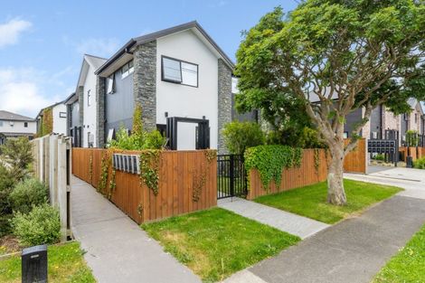 Photo of property in 1/27 Waiwhetu Road, Waiwhetu, Lower Hutt, 5010