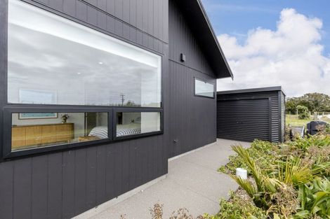 Photo of property in 589 Kent Road, Korito, New Plymouth, 4371