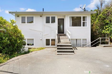 Photo of property in 1/77 Collier Avenue, Karori, Wellington, 6012