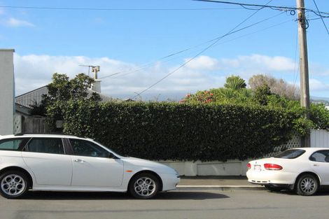 Photo of property in 75 Overtoun Terrace, Hataitai, Wellington, 6021