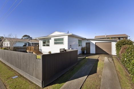 Photo of property in 68 Bayly Street, Waitara, 4320