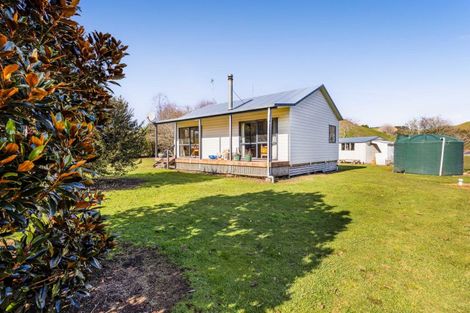 Photo of property in 2445 Tarata Road, Tarata, Inglewood, 4387