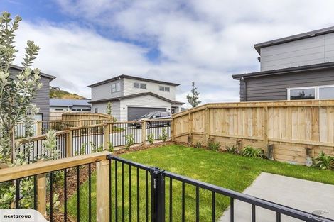 Photo of property in 90c/2 Endeavour Drive, Whitby, Porirua, 5024
