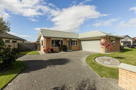 Photo of property in 7 Forbury Way, Taradale, Napier, 4112